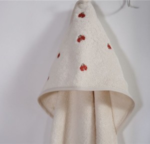 Βρεφική Κάπα 75x75 Nef-Nef Lady Bug Ecru Βρεφική Κάπα 75x75 Nef-Nef Lady Bug Ecru