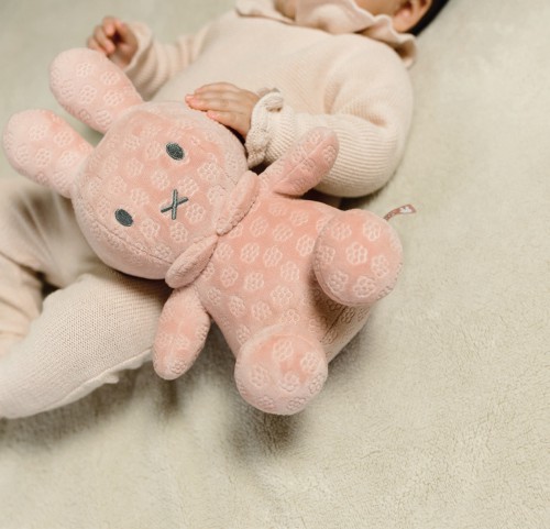 Λούτρινο Miffy Flolwers Βελουτέ Ροζ 30cm με Εσωτερικό Κουδουνάκι